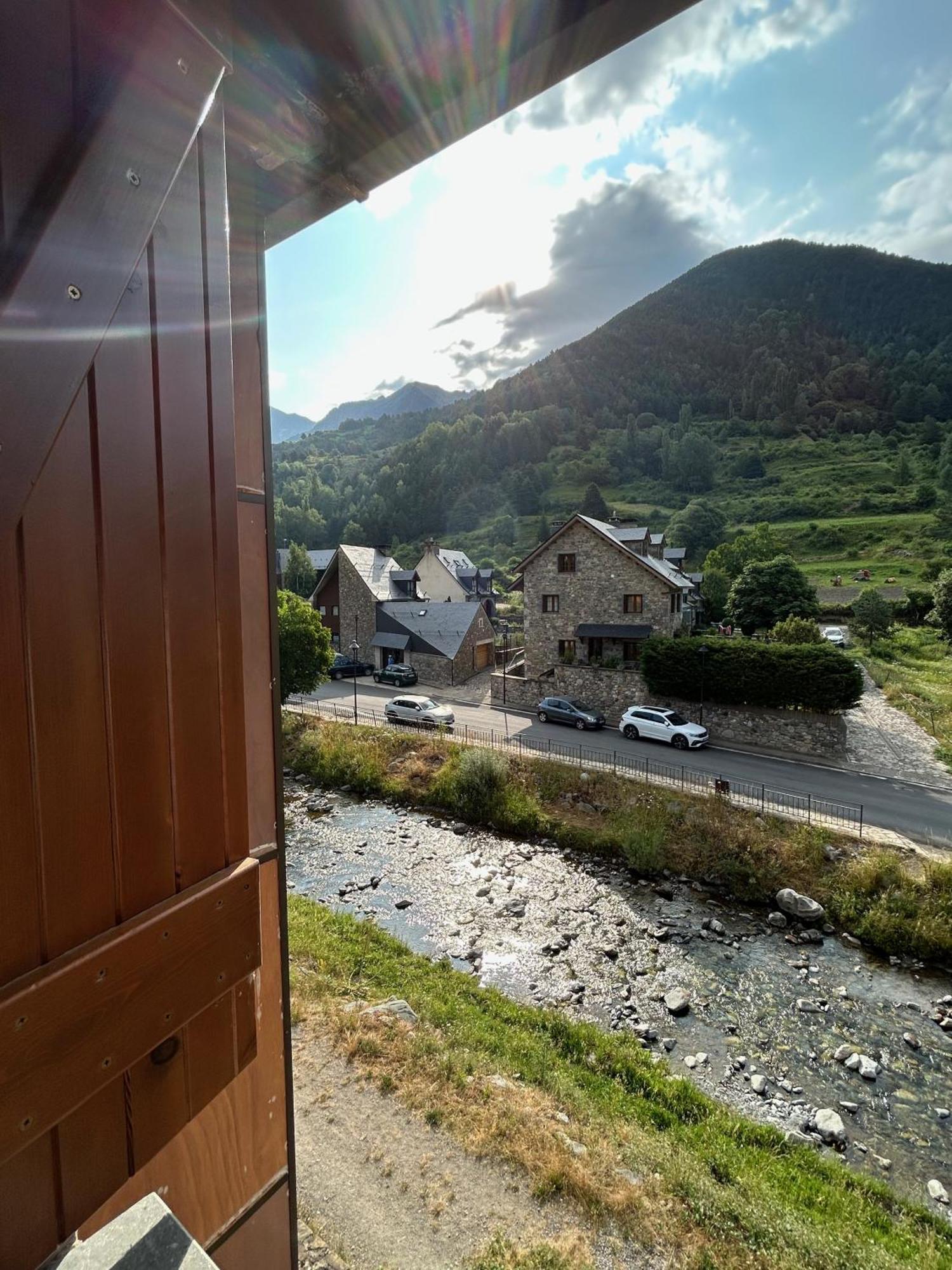 Sallent De Gallego - Formigal - Pirineos Sur Luaran gambar